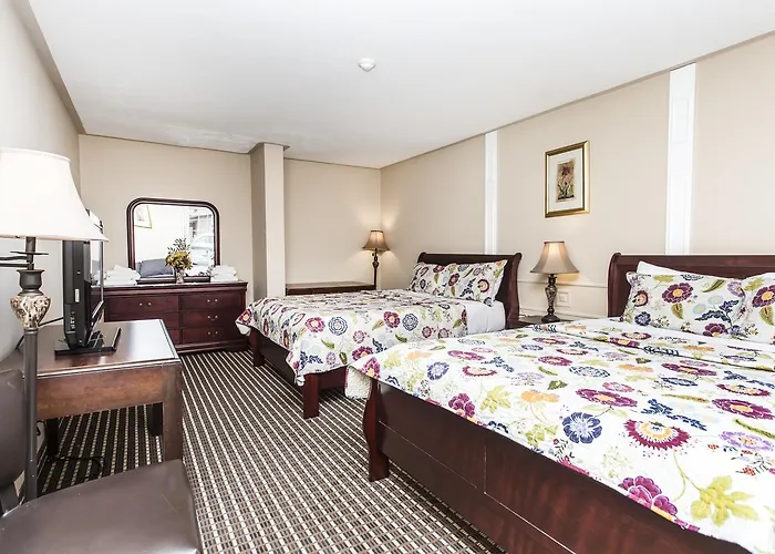 Grewals Inn And Suites
